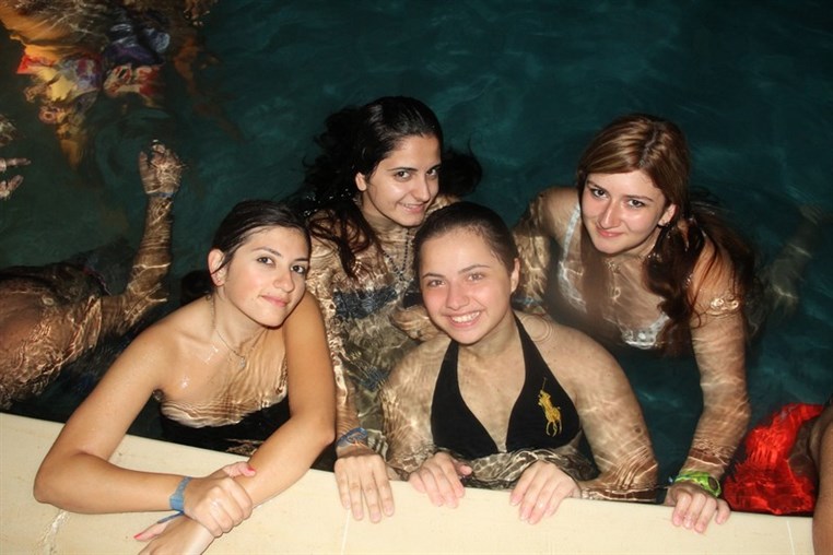 Lebanon Largest FOAM Party 3 (1)
